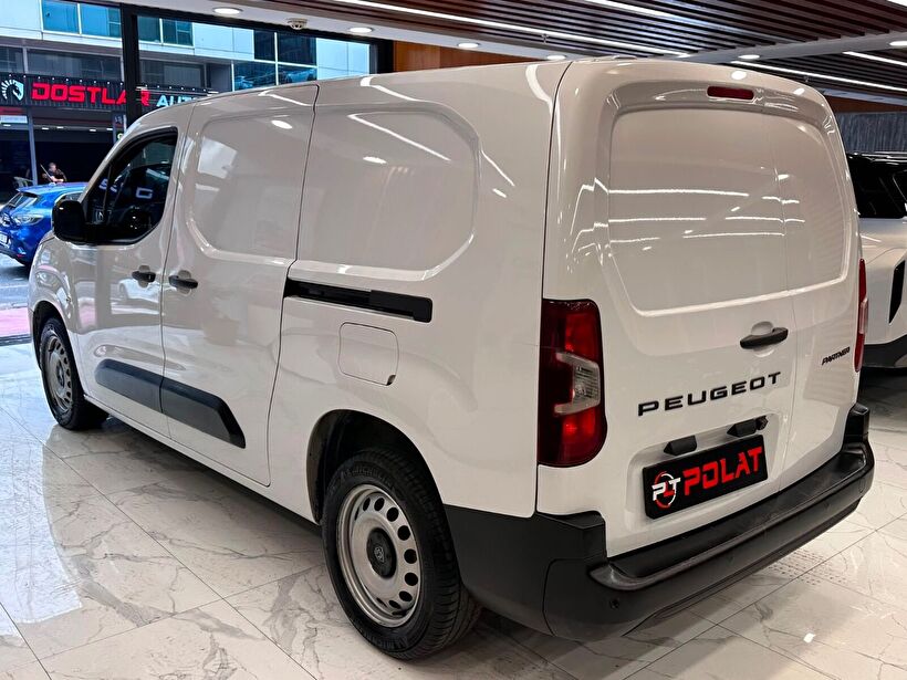 2025 Dizel Otomatik Peugeot Partner Beyaz Polat Araç Dizayn Otomotiv İnşaat Sanayi Ve Ticaret Limited Şirketi