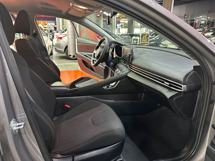 2021 Benzin Otomatik Hyundai Elantra Gri Polat Araç Dizayn Otomotiv İnşaat Sanayi Ve Ticaret Limited Şirketi