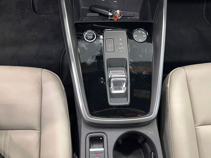 2023 Hybrid Otomatik Audi A3 Siyah Polat Araç Dizayn Otomotiv İnşaat Sanayi Ve Ticaret Limited Şirketi