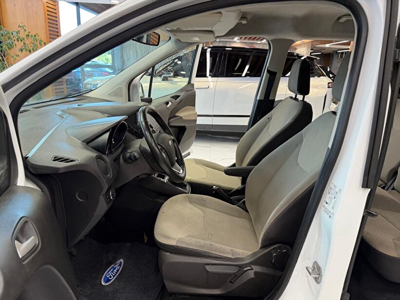 2022 Benzin Manuel Ford Tourneo Courier Beyaz Polat Araç Dizayn Otomotiv İnşaat Sanayi Ve Ticaret Limited Şirketi
