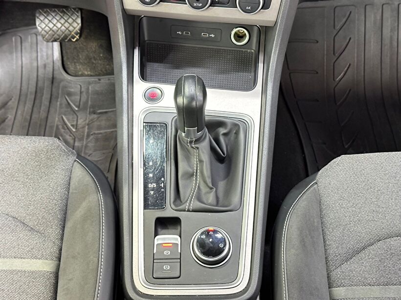 2024 Benzin Otomatik Seat Ateca Beyaz Polat Araç Dizayn Otomotiv İnşaat Sanayi Ve Ticaret Limited Şirketi