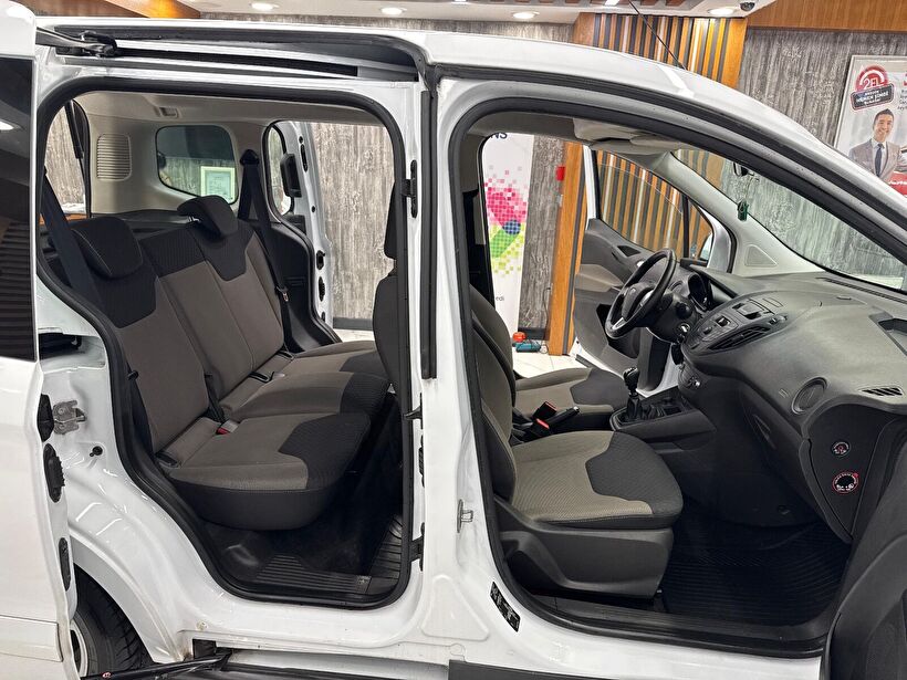 2022 Dizel Manuel Ford Tourneo Courier Beyaz Polat Araç Dizayn Otomotiv İnşaat Sanayi Ve Ticaret Limited Şirketi