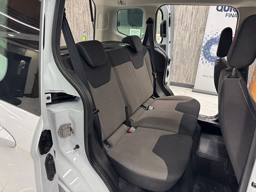 2022 Dizel Manuel Ford Tourneo Courier Beyaz Polat Araç Dizayn Otomotiv İnşaat Sanayi Ve Ticaret Limited Şirketi