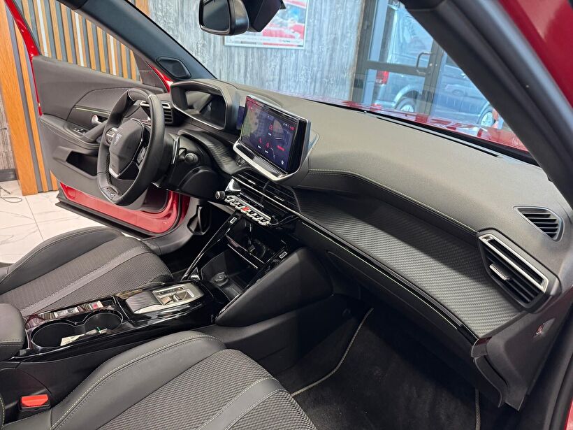 2025 Benzin Otomatik Peugeot 2008 Kırmızı Polat Araç Dizayn Otomotiv İnşaat Sanayi Ve Ticaret Limited Şirketi