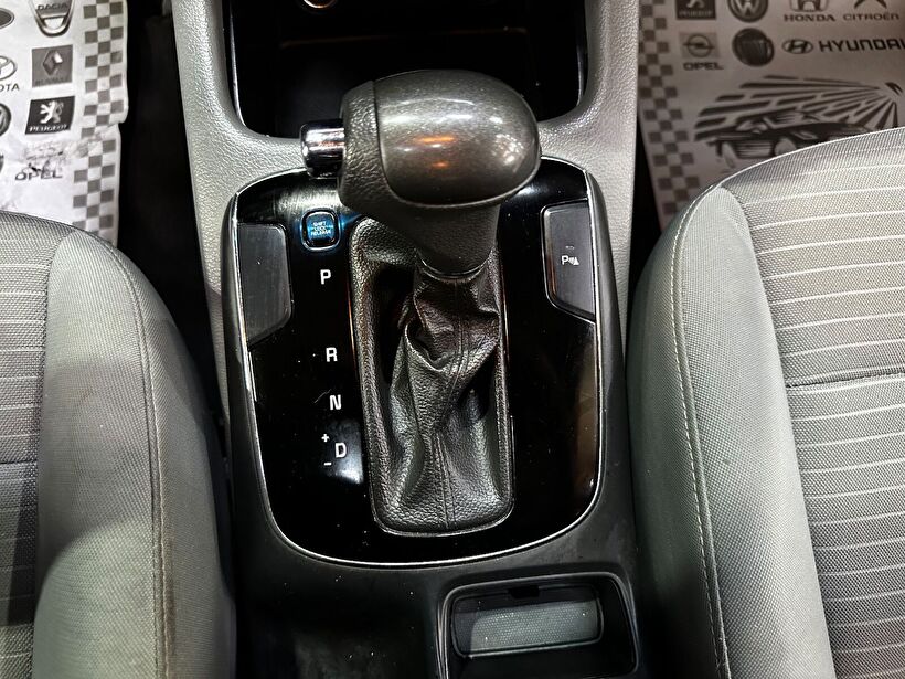 2017 Dizel Otomatik Kia Cerato Siyah Polat Araç Dizayn Otomotiv İnşaat Sanayi Ve Ticaret Limited Şirketi