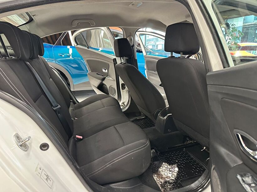 2013 Dizel Manuel Renault Fluence Beyaz Polat Araç Dizayn Otomotiv İnşaat Sanayi Ve Ticaret Limited Şirketi