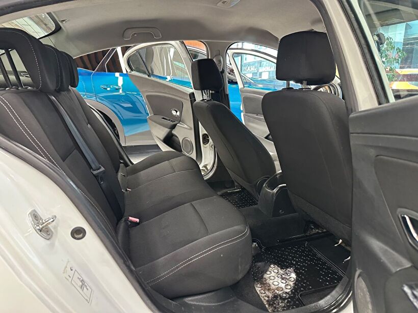 2013 Dizel Manuel Renault Fluence Beyaz Polat Araç Dizayn Otomotiv İnşaat Sanayi Ve Ticaret Limited Şirketi