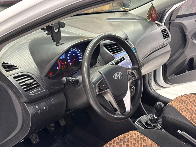 2018 Dizel Manuel Hyundai Accent Blue Beyaz Polat Araç Dizayn Otomotiv İnşaat Sanayi Ve Ticaret Limited Şirketi