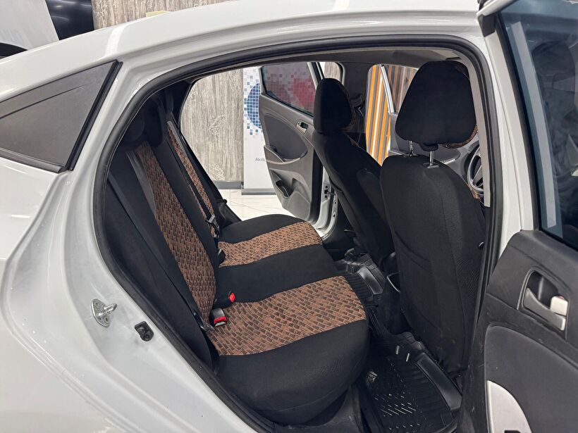 2018 Dizel Manuel Hyundai Accent Blue Beyaz Polat Araç Dizayn Otomotiv İnşaat Sanayi Ve Ticaret Limited Şirketi