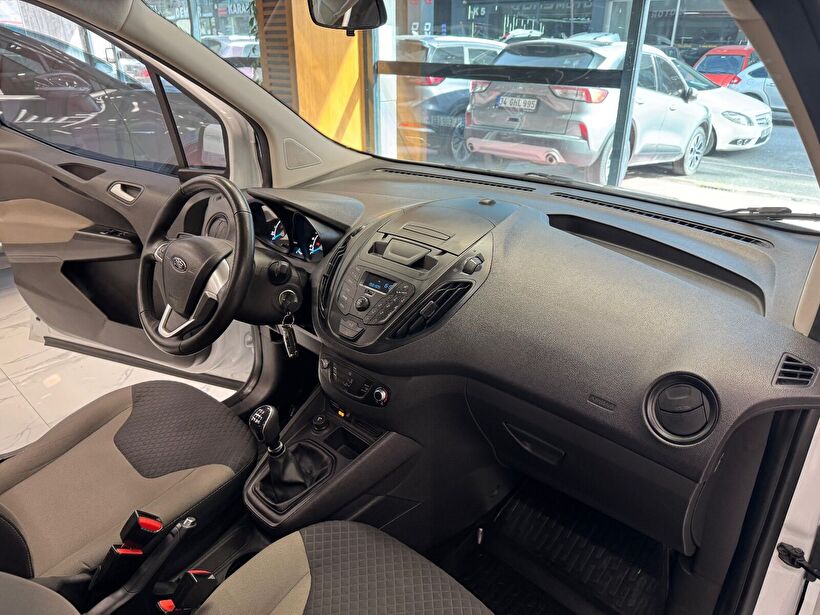 2023 Dizel Manuel Ford Tourneo Courier Beyaz Polat Araç Dizayn Otomotiv İnşaat Sanayi Ve Ticaret Limited Şirketi