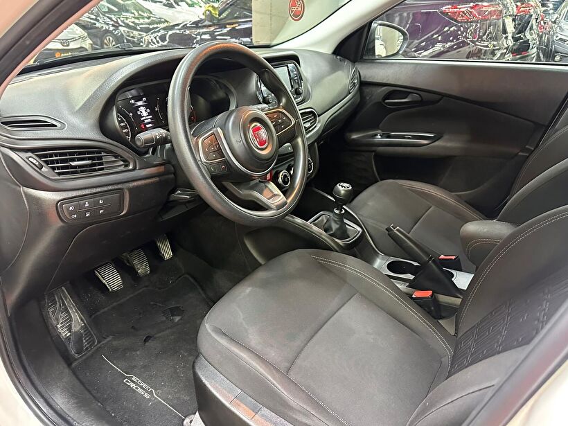2024 Benzin Otomatik Fiat Egea Cross Beyaz Polat Araç Dizayn Otomotiv İnşaat Sanayi Ve Ticaret Limited Şirketi