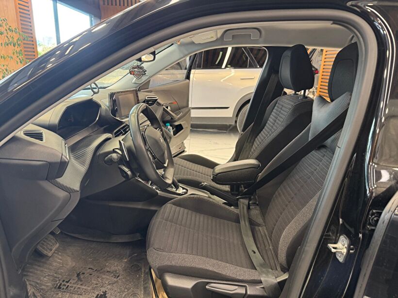 2021 Benzin Otomatik Peugeot 2008 Siyah Polat Araç Dizayn Otomotiv İnşaat Sanayi Ve Ticaret Limited Şirketi