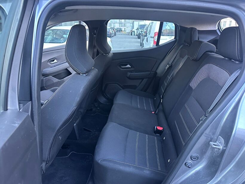 2024 Benzin Otomatik Dacia Sandero Gri Polat Araç Dizayn Otomotiv İnşaat Sanayi Ve Ticaret Limited Şirketi