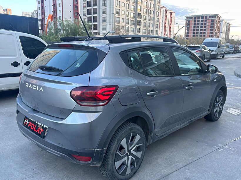 2024 Benzin Otomatik Dacia Sandero Gri Polat Araç Dizayn Otomotiv İnşaat Sanayi Ve Ticaret Limited Şirketi
