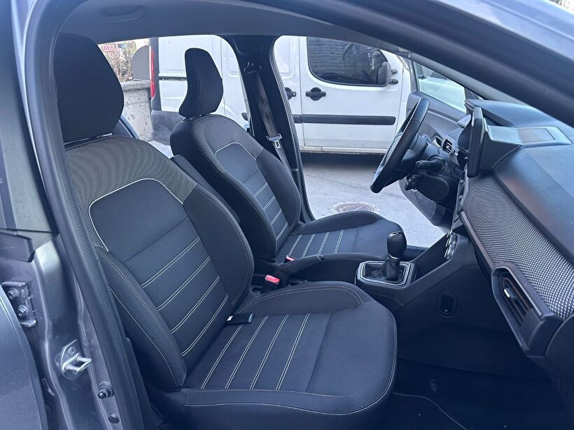 2024 Benzin Otomatik Dacia Sandero Gri Polat Araç Dizayn Otomotiv İnşaat Sanayi Ve Ticaret Limited Şirketi