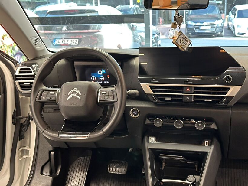 2023 Benzin Otomatik Citroen C4 Beyaz Polat Araç Dizayn Otomotiv İnşaat Sanayi Ve Ticaret Limited Şirketi