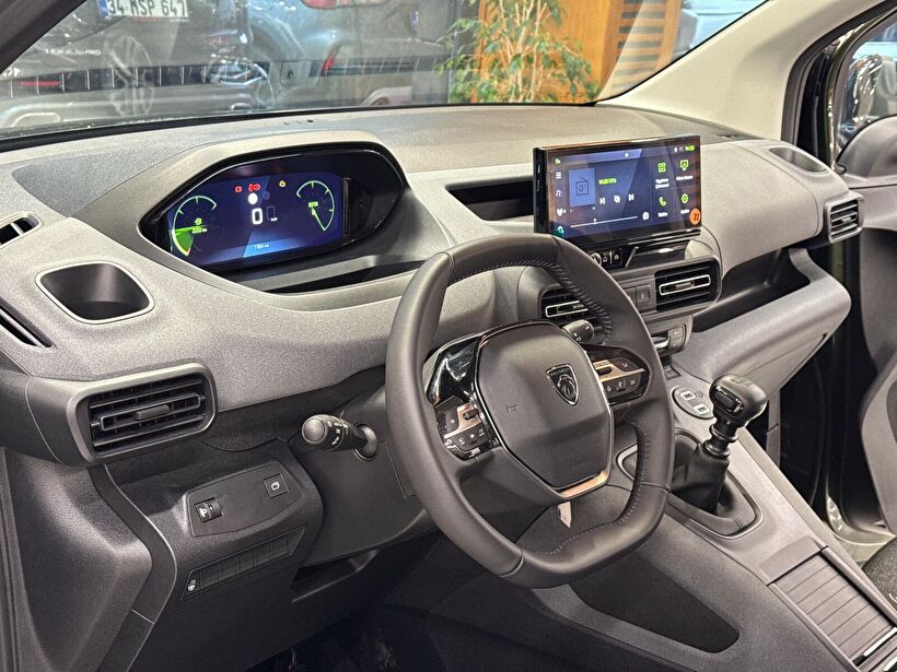 2025 Dizel Manuel Peugeot Rifter Yeşil Polat Araç Dizayn Otomotiv İnşaat Sanayi Ve Ticaret Limited Şirketi
