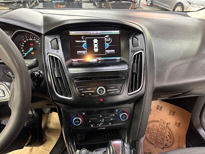 2015 Dizel Otomatik Ford Focus Mavi Polat Araç Dizayn Otomotiv İnşaat Sanayi Ve Ticaret Limited Şirketi