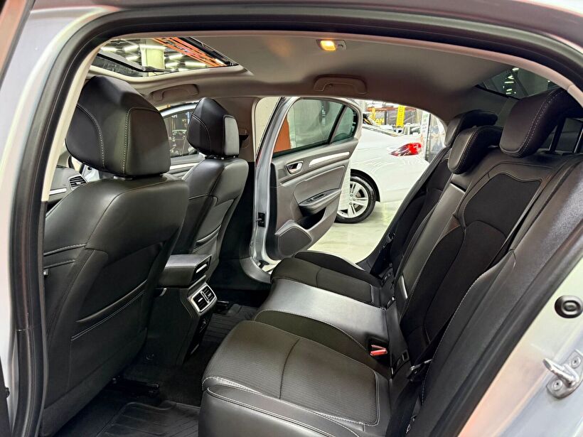 2025 Dizel Otomatik Renault Megane Gri Polat Araç Dizayn Otomotiv İnşaat Sanayi Ve Ticaret Limited Şirketi