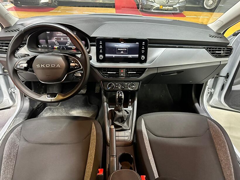 2025 Benzin Otomatik Skoda Scala Gri Polat Araç Dizayn Otomotiv İnşaat Sanayi Ve Ticaret Limited Şirketi