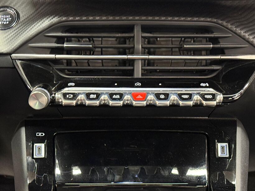 2024 Benzin Otomatik Peugeot 2008 Gümüş Gri Polat Araç Dizayn Otomotiv İnşaat Sanayi Ve Ticaret Limited Şirketi