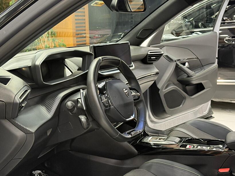 2024 Benzin Otomatik Peugeot 2008 Gümüş Gri Polat Araç Dizayn Otomotiv İnşaat Sanayi Ve Ticaret Limited Şirketi