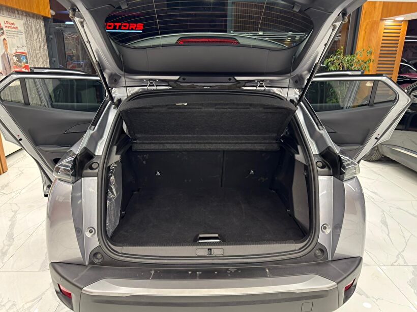 2024 Benzin Otomatik Peugeot 2008 Gümüş Gri Polat Araç Dizayn Otomotiv İnşaat Sanayi Ve Ticaret Limited Şirketi