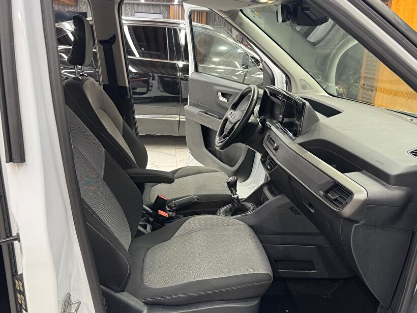 2025 Dizel Manuel Ford Tourneo Courier Beyaz Polat Araç Dizayn Otomotiv İnşaat Sanayi Ve Ticaret Limited Şirketi