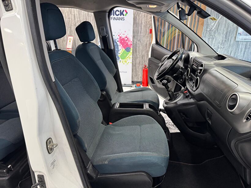 2017 Dizel Manuel Citroen Berlingo Beyaz Polat Araç Dizayn Otomotiv İnşaat Sanayi Ve Ticaret Limited Şirketi