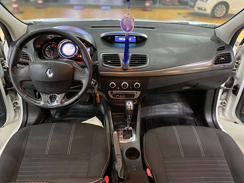 2015 Dizel Otomatik Renault Fluence Beyaz Polat Araç Dizayn Otomotiv İnşaat Sanayi Ve Ticaret Limited Şirketi