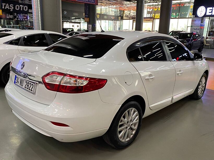 2015 Dizel Otomatik Renault Fluence Beyaz Polat Araç Dizayn Otomotiv İnşaat Sanayi Ve Ticaret Limited Şirketi