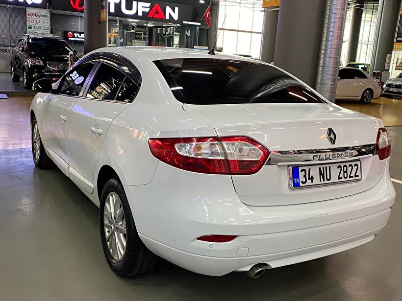 2015 Dizel Otomatik Renault Fluence Beyaz Polat Araç Dizayn Otomotiv İnşaat Sanayi Ve Ticaret Limited Şirketi