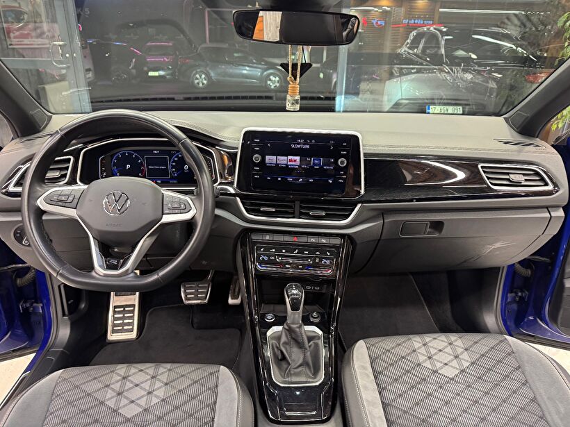 2023 Benzin Otomatik Volkswagen T-Roc Mavi Polat Araç Dizayn Otomotiv İnşaat Sanayi Ve Ticaret Limited Şirketi