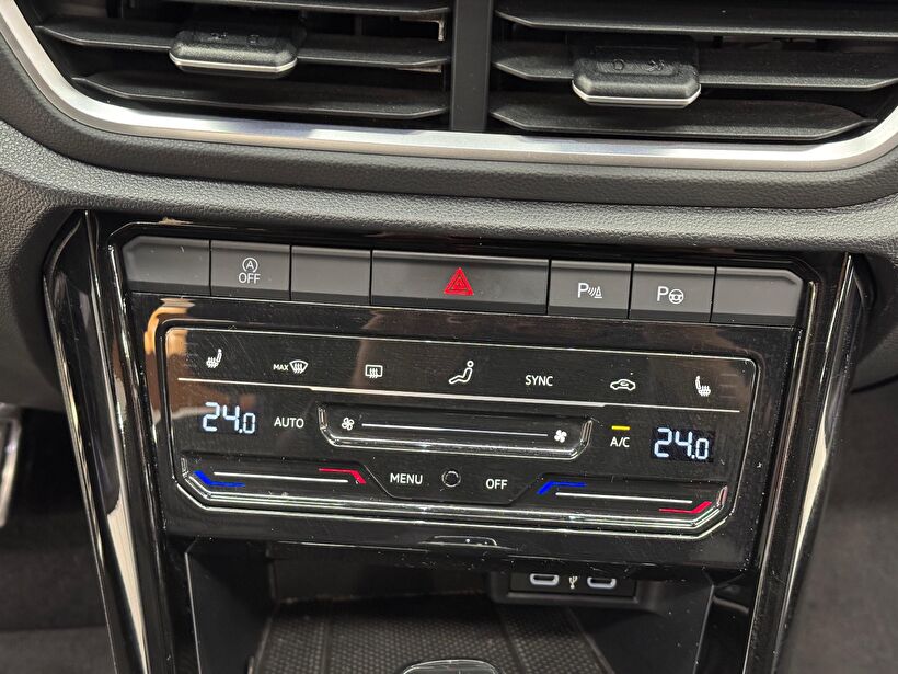 2023 Benzin Otomatik Volkswagen T-Roc Mavi Polat Araç Dizayn Otomotiv İnşaat Sanayi Ve Ticaret Limited Şirketi