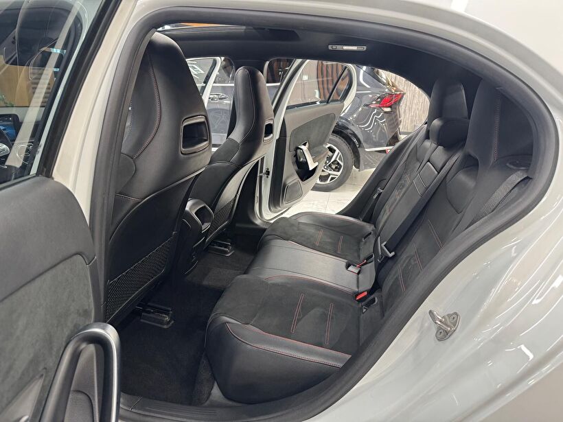 2021 Benzin Otomatik Mercedes-Benz A Serisi Beyaz Polat Araç Dizayn Otomotiv İnşaat Sanayi Ve Ticaret Limited Şirketi