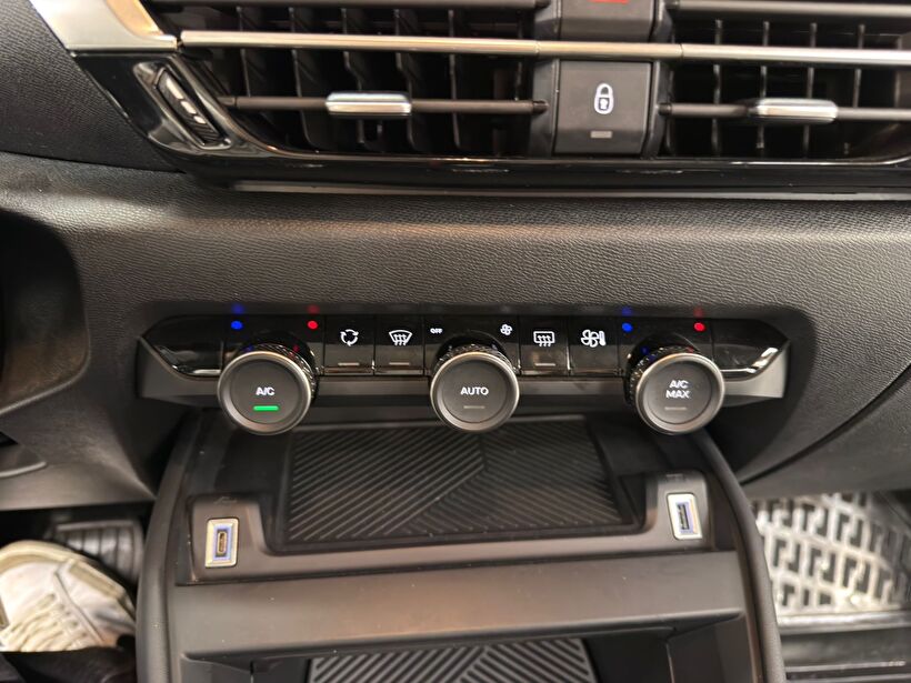 2022 Benzin Otomatik Citroen C4 Beyaz Polat Araç Dizayn Otomotiv İnşaat Sanayi Ve Ticaret Limited Şirketi