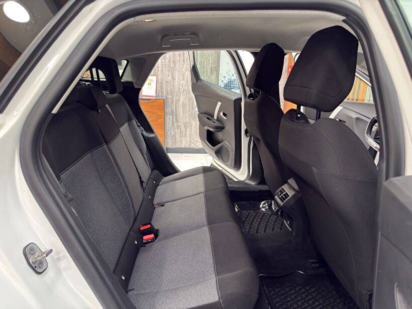 2022 Benzin Otomatik Citroen C4 Beyaz Polat Araç Dizayn Otomotiv İnşaat Sanayi Ve Ticaret Limited Şirketi