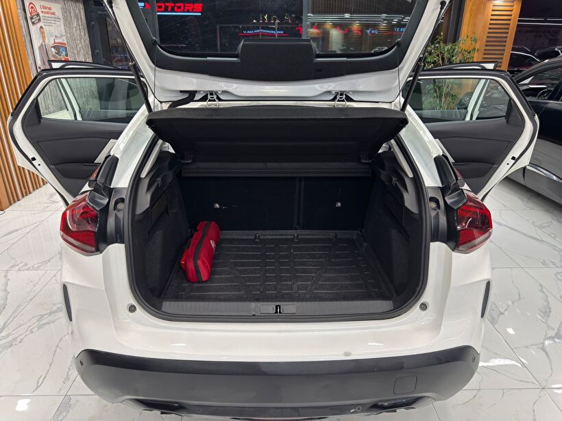 2022 Benzin Otomatik Citroen C4 Beyaz Polat Araç Dizayn Otomotiv İnşaat Sanayi Ve Ticaret Limited Şirketi