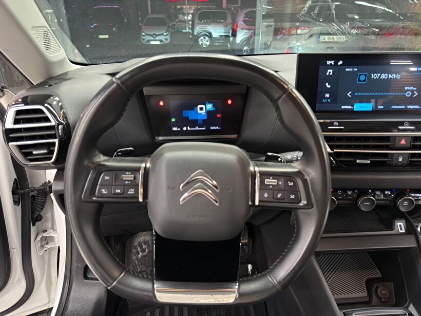 2022 Benzin Otomatik Citroen C4 Beyaz Polat Araç Dizayn Otomotiv İnşaat Sanayi Ve Ticaret Limited Şirketi