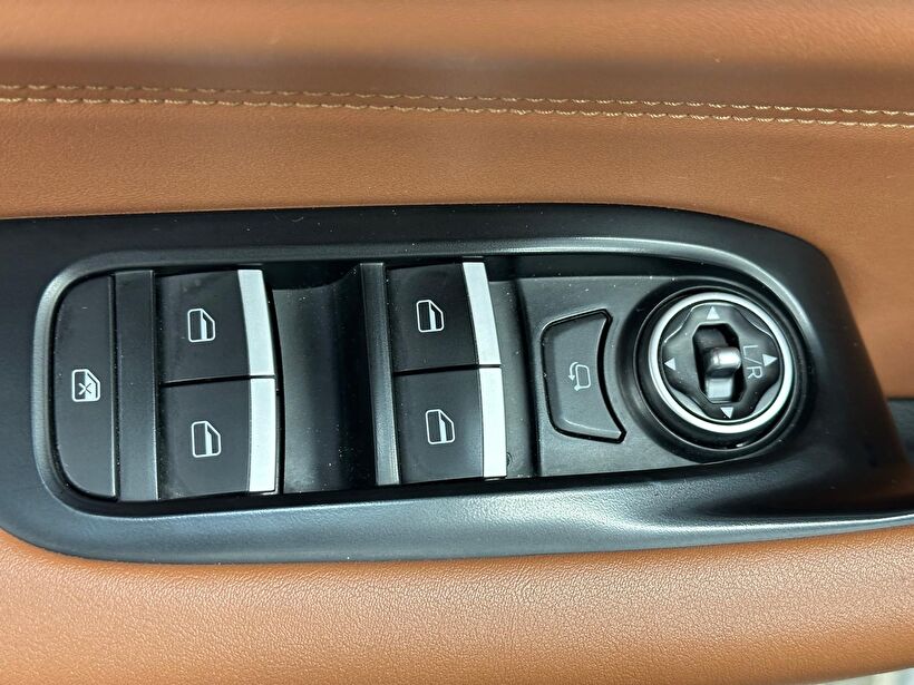 2023 Benzin Otomatik Chery Tiggo 8 Pro Siyah Polat Araç Dizayn Otomotiv İnşaat Sanayi Ve Ticaret Limited Şirketi