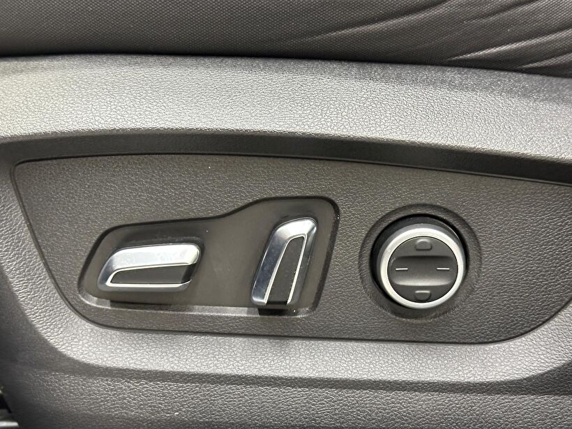 2023 Benzin Otomatik Chery Tiggo 8 Pro Siyah Polat Araç Dizayn Otomotiv İnşaat Sanayi Ve Ticaret Limited Şirketi