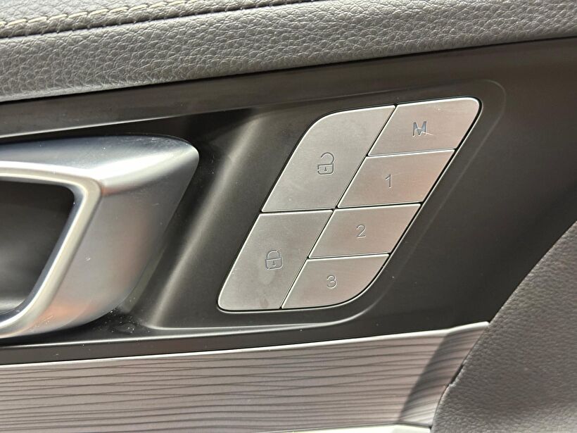 2023 Benzin Otomatik Chery Tiggo 8 Pro Siyah Polat Araç Dizayn Otomotiv İnşaat Sanayi Ve Ticaret Limited Şirketi