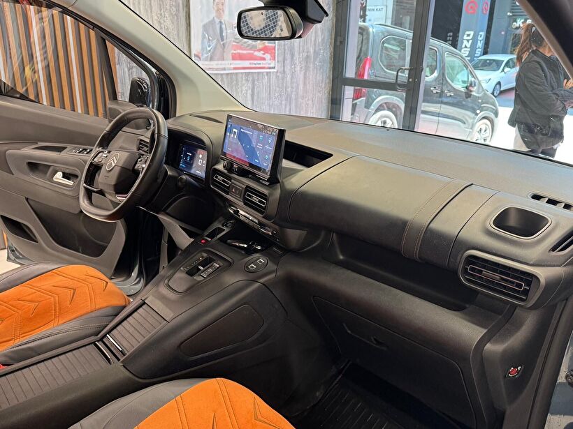 2024 Dizel Otomatik Citroen Berlingo Mavi Polat Araç Dizayn Otomotiv İnşaat Sanayi Ve Ticaret Limited Şirketi