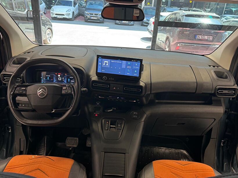 2024 Dizel Otomatik Citroen Berlingo Mavi Polat Araç Dizayn Otomotiv İnşaat Sanayi Ve Ticaret Limited Şirketi