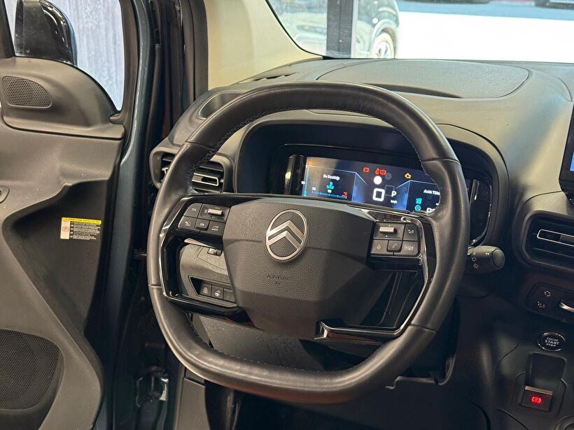 2024 Dizel Otomatik Citroen Berlingo Mavi Polat Araç Dizayn Otomotiv İnşaat Sanayi Ve Ticaret Limited Şirketi