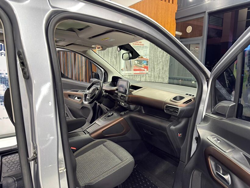 2024 Dizel Otomatik Peugeot Rifter Gri Polat Araç Dizayn Otomotiv İnşaat Sanayi Ve Ticaret Limited Şirketi