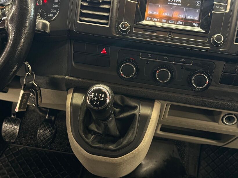 2017 Dizel Manuel Volkswagen Transporter Beyaz Polat Araç Dizayn Otomotiv İnşaat Sanayi Ve Ticaret Limited Şirketi