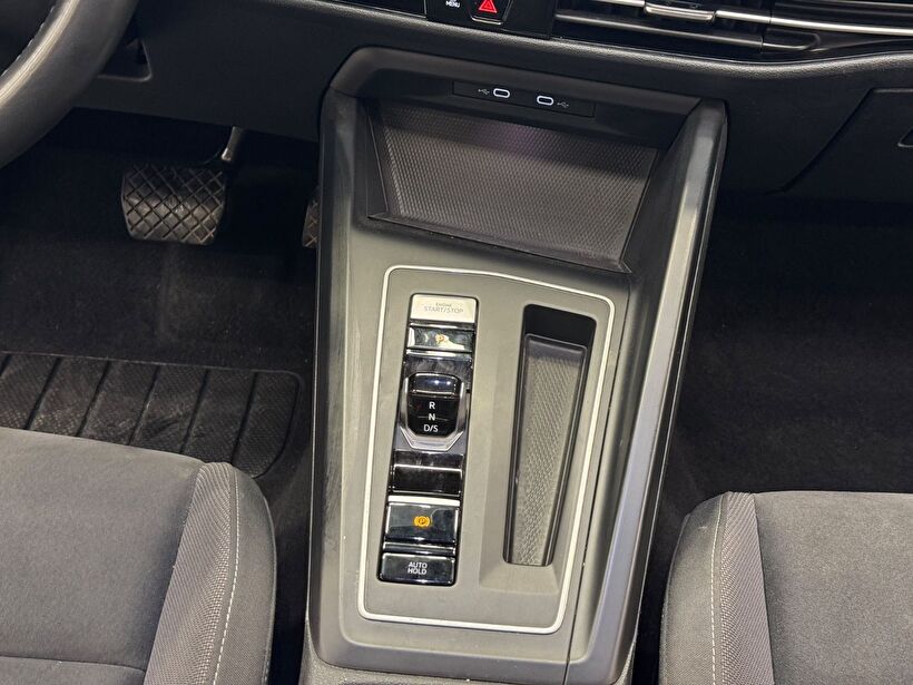 2022 Hybrid Otomatik Volkswagen Golf Siyah Polat Araç Dizayn Otomotiv İnşaat Sanayi Ve Ticaret Limited Şirketi