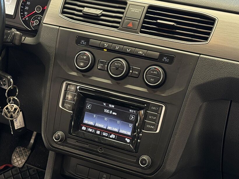 2016 Dizel Manuel Volkswagen Caddy Siyah Polat Araç Dizayn Otomotiv İnşaat Sanayi Ve Ticaret Limited Şirketi