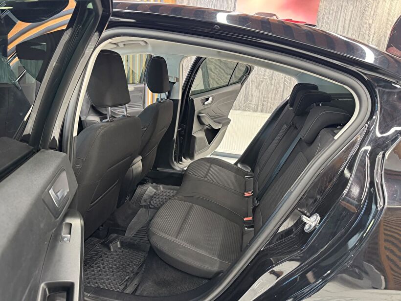 2024 Dizel Otomatik Ford Focus Siyah Polat Araç Dizayn Otomotiv İnşaat Sanayi Ve Ticaret Limited Şirketi